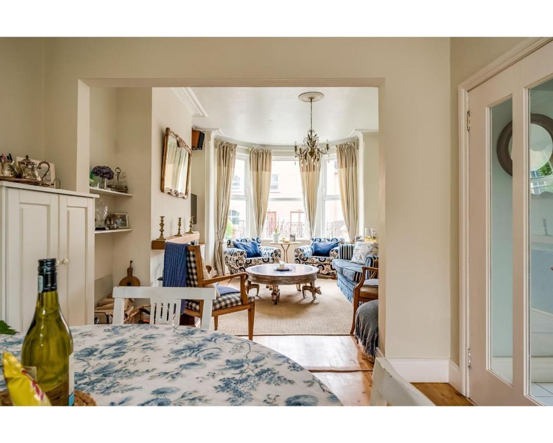 Central Belfast Apartments Ormeau Park Residence Екстериор снимка