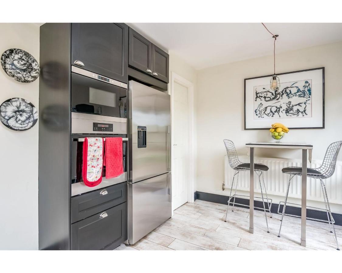 Central Belfast Apartments Ormeau Park Residence Екстериор снимка