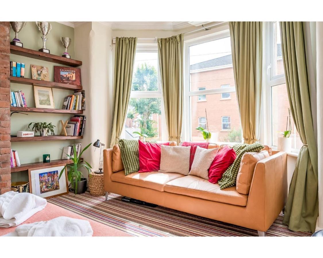 Central Belfast Apartments Ormeau Park Residence Екстериор снимка